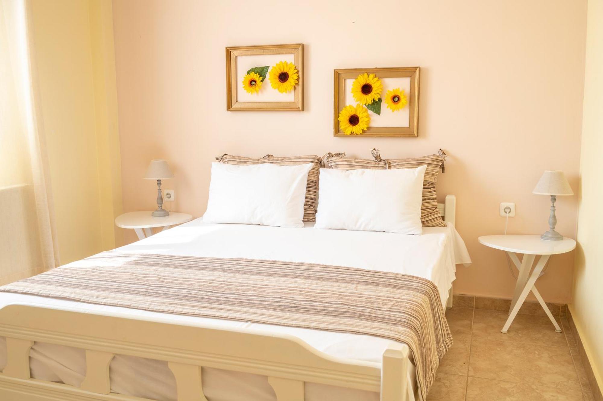 Stamatia Suites Asprovalta Exterior photo